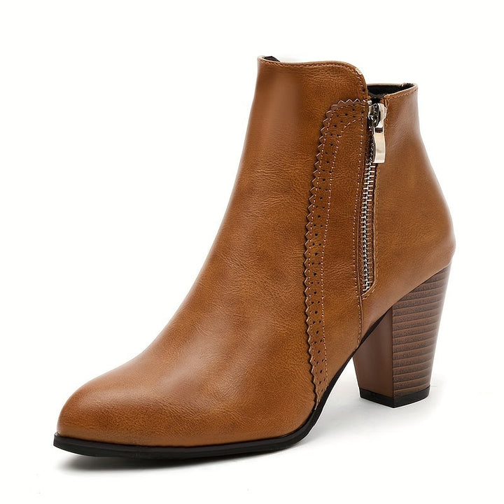 Lotte | Bottines tendance à nez rond et à talons hauts élégants