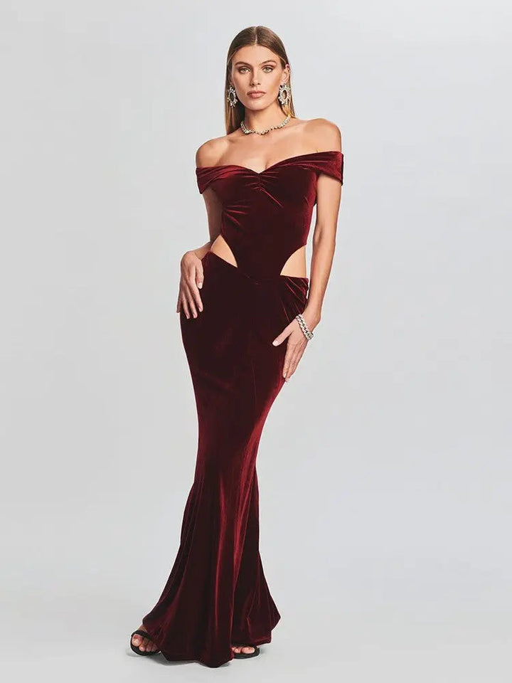 Onni | Elegant Velvet Off-Shoulder Dress with Seductive Cutout for Women (Robe élégante en velours à épaules dénudées et découpes séduisantes pour femmes)