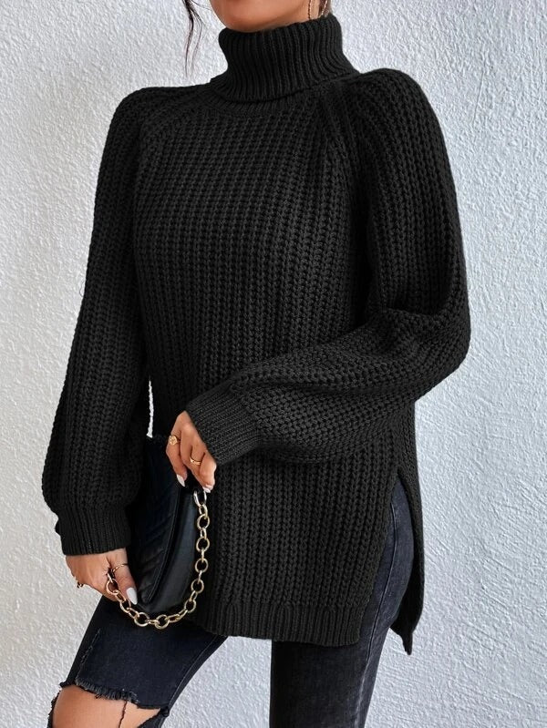 Pull noir chic à col roulé et côtes pour femmes par Carena