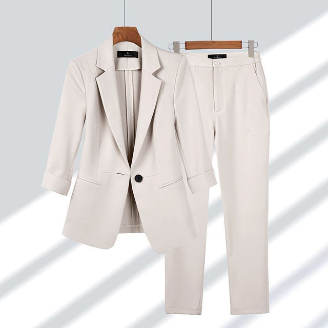 Chloé | Ensemble blazer et pantalon élégant pour un look sophistiqué