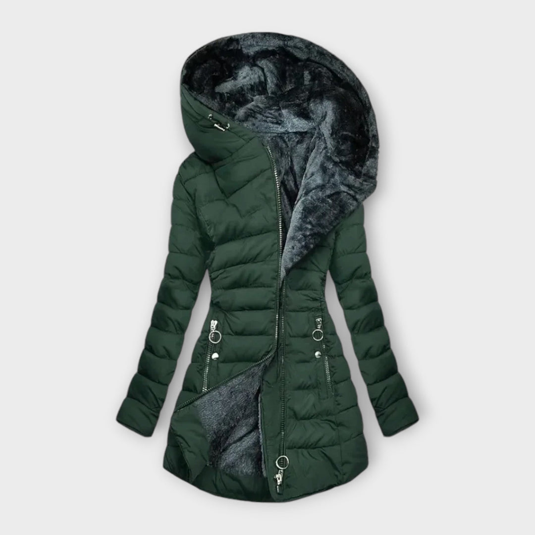 Élégance douillette : Manteau luxueux doublé de fourrure par FLICHA