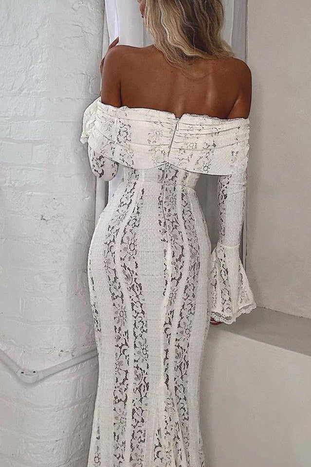 Élina Robe Longue Épaules Dénudées Dentelle Fleurie – Chic Romantique