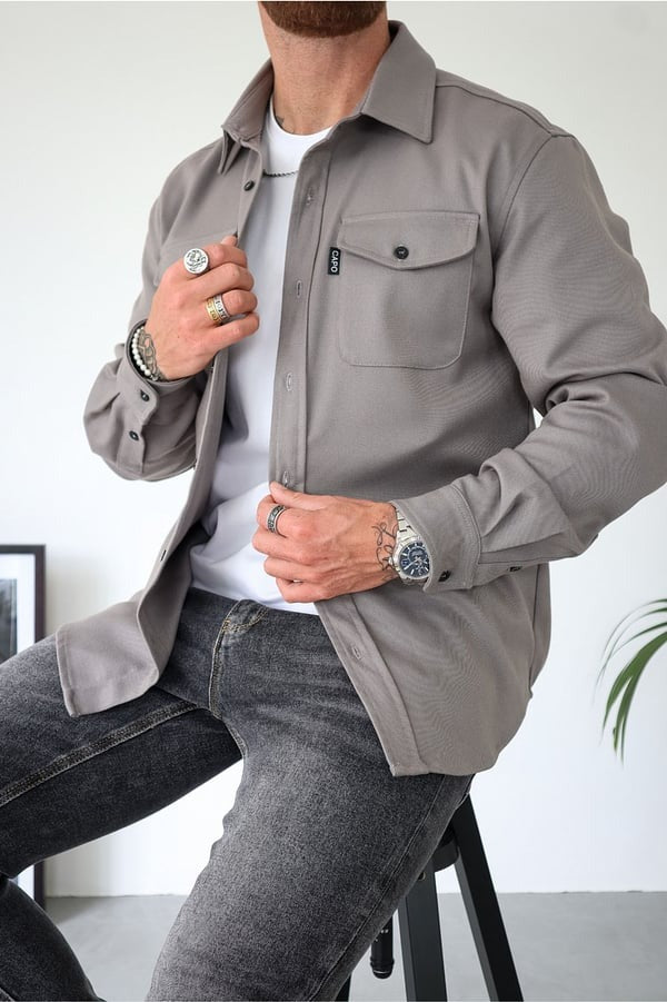 Veste chemise élégante avec boutons de Ozuna