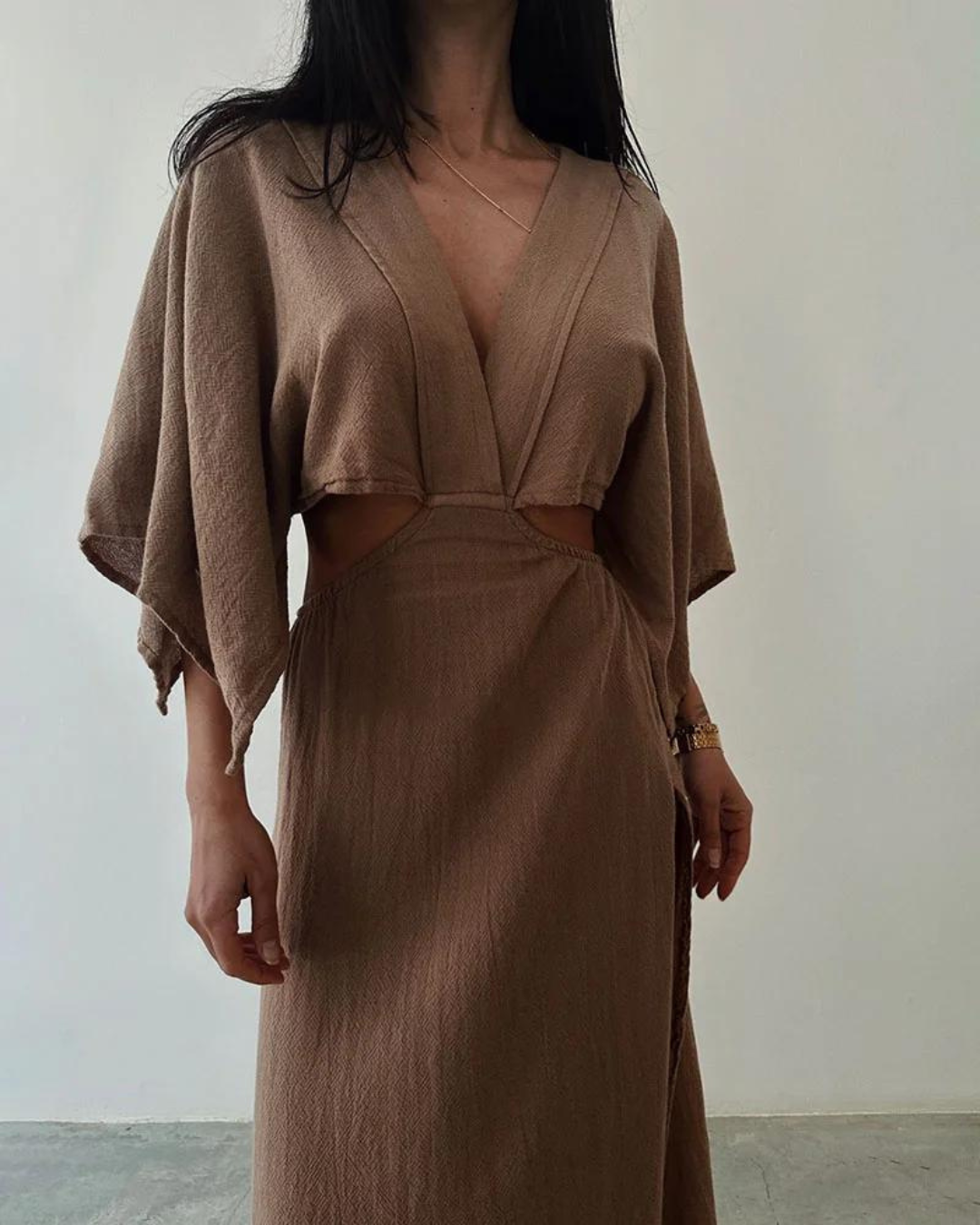 Lovisa | Robe élégante avec ouverture sur les côtés