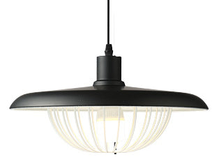 Lampes suspendues élégantes à l'aspect boisé