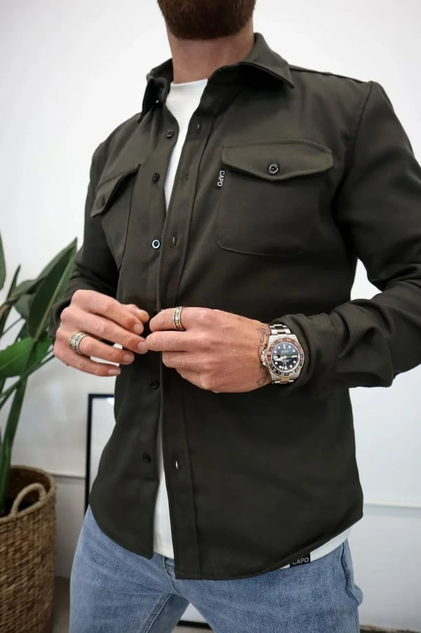 Veste chemise élégante avec boutons de Ozuna