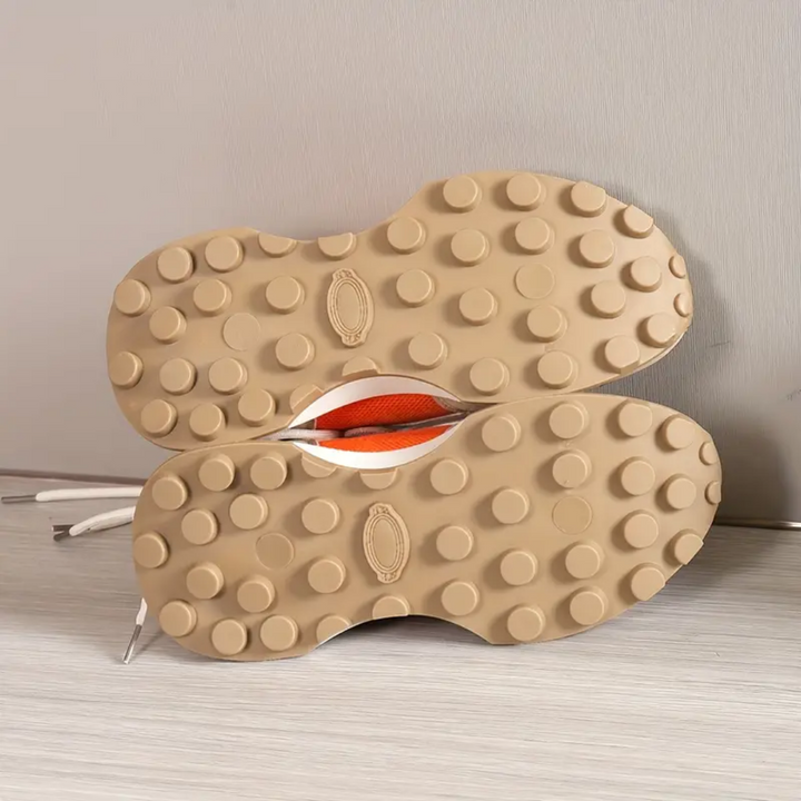 Felicia - Baskets élégantes avec lacets pour la femme soucieuse de la mode