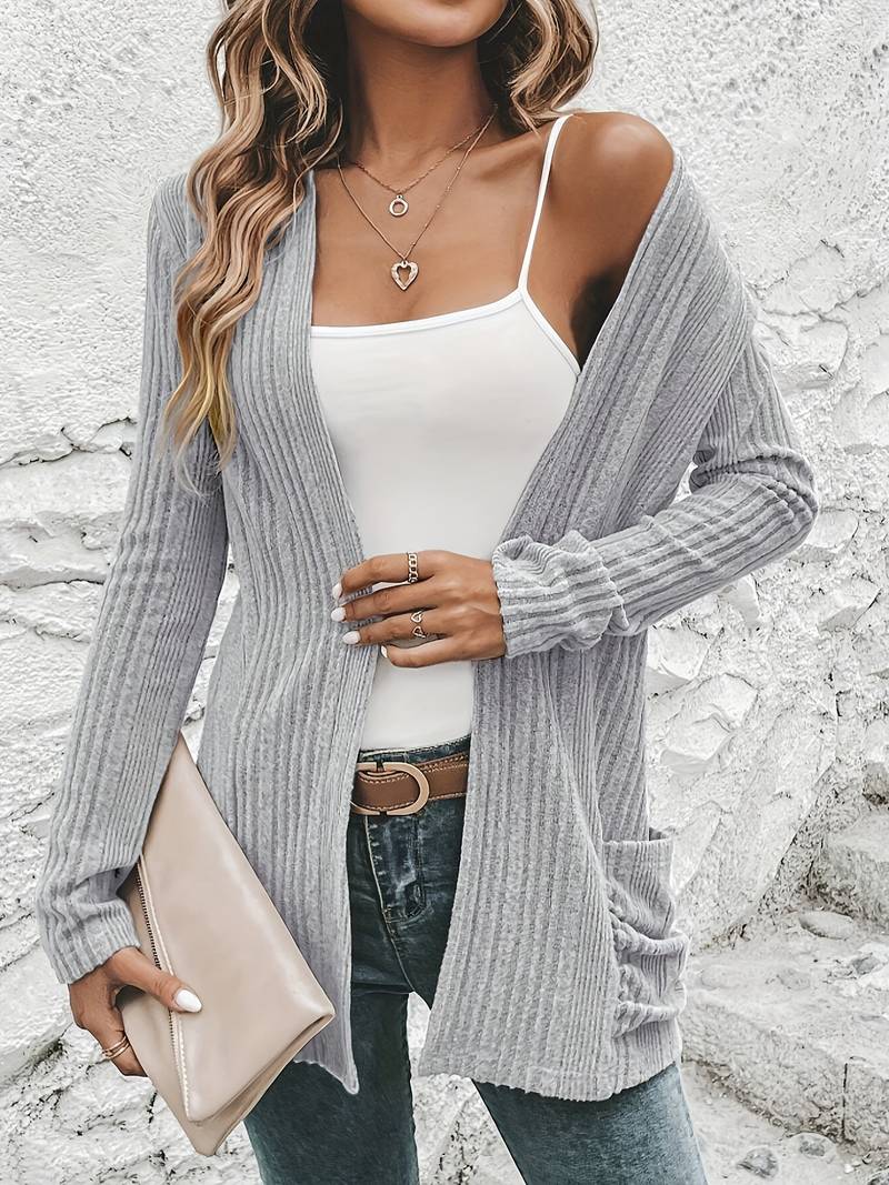 Élégant cardigan long avec ouverture sur le devant et poches pratiques de Gweineth