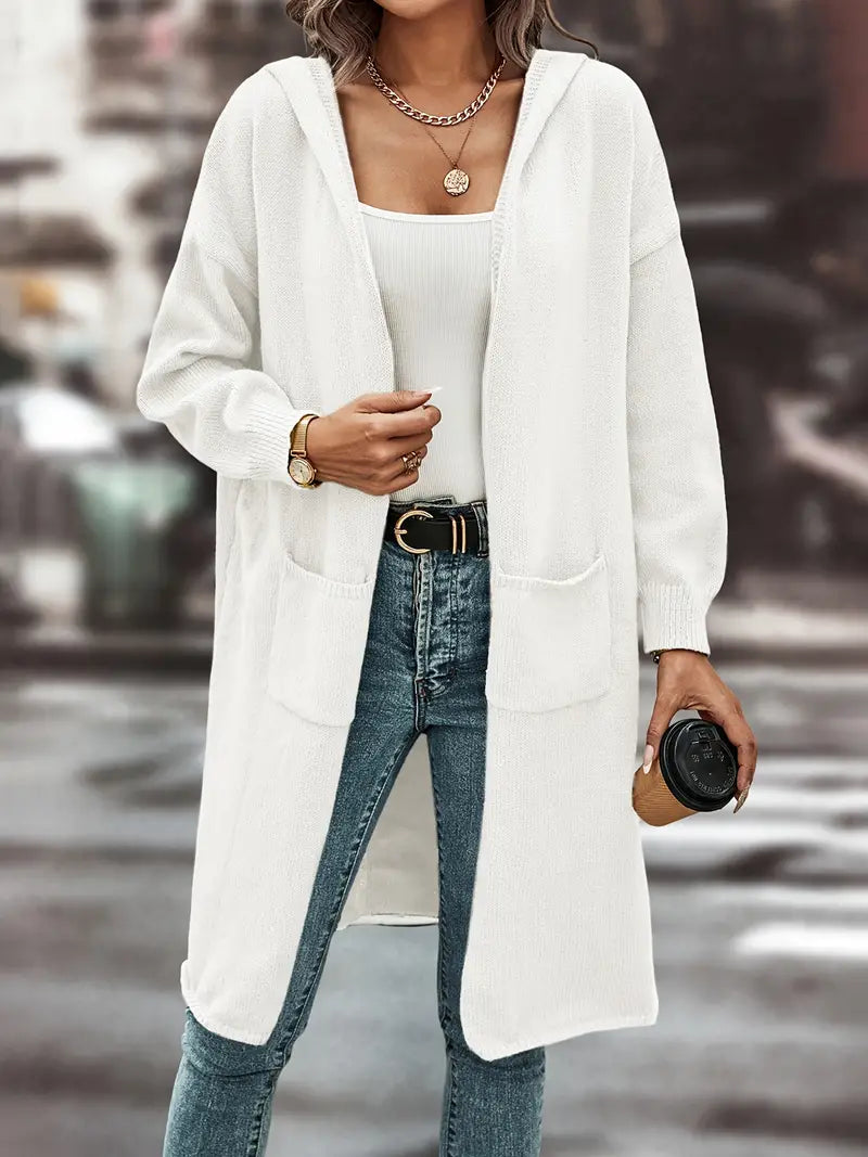 Cardigan Galina tendance avec ouverture sur le devant et capuche élégante