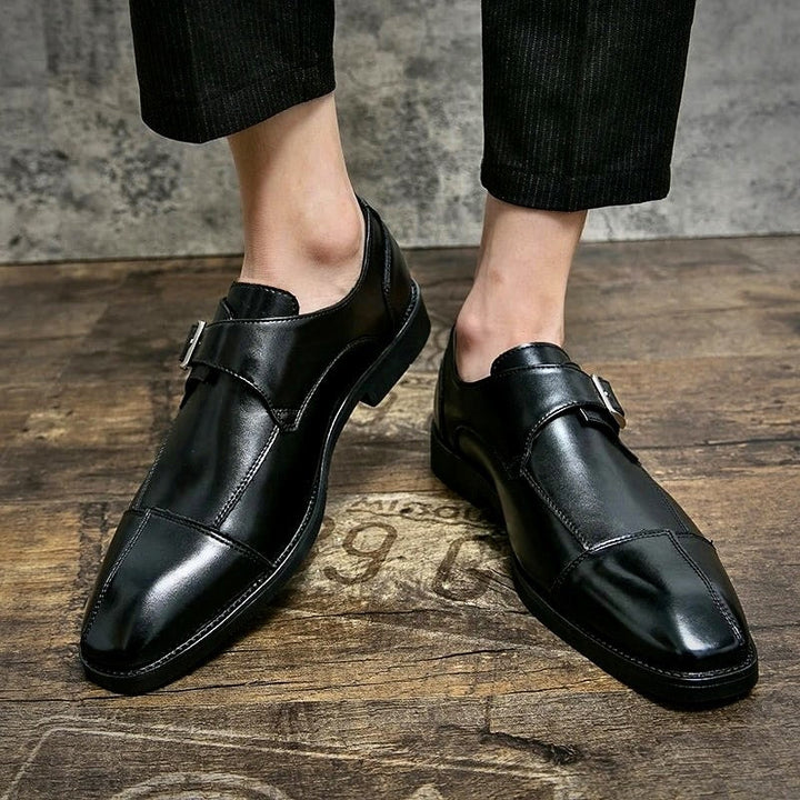 Quinlan Single Monk Strap Shoes pour une élégance sans faille