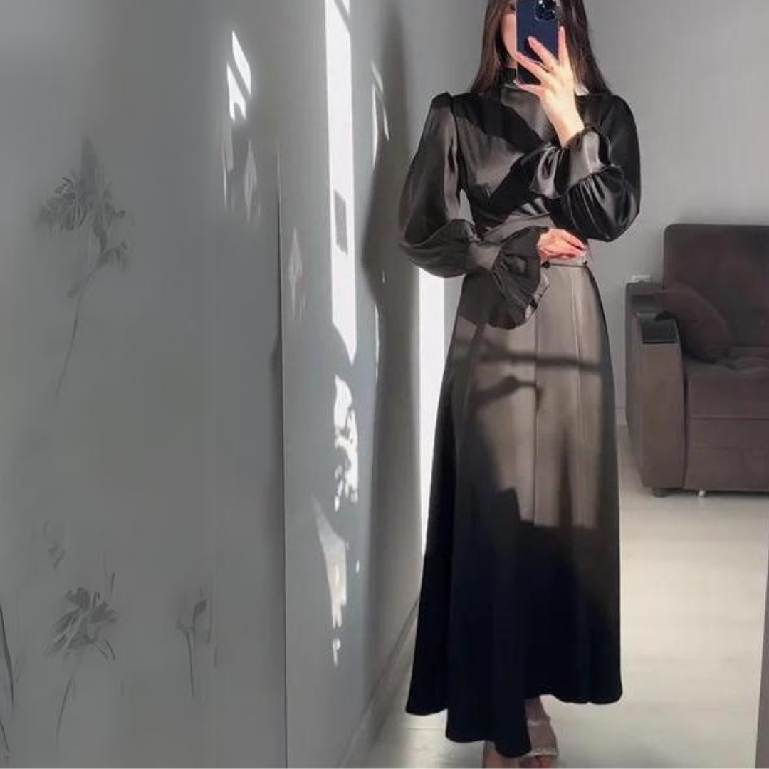 Miek | Luxury Silky Long Sleeve Dress for a Sophisticated Look (Robe de luxe à manches longues en soie pour un look sophistiqué)