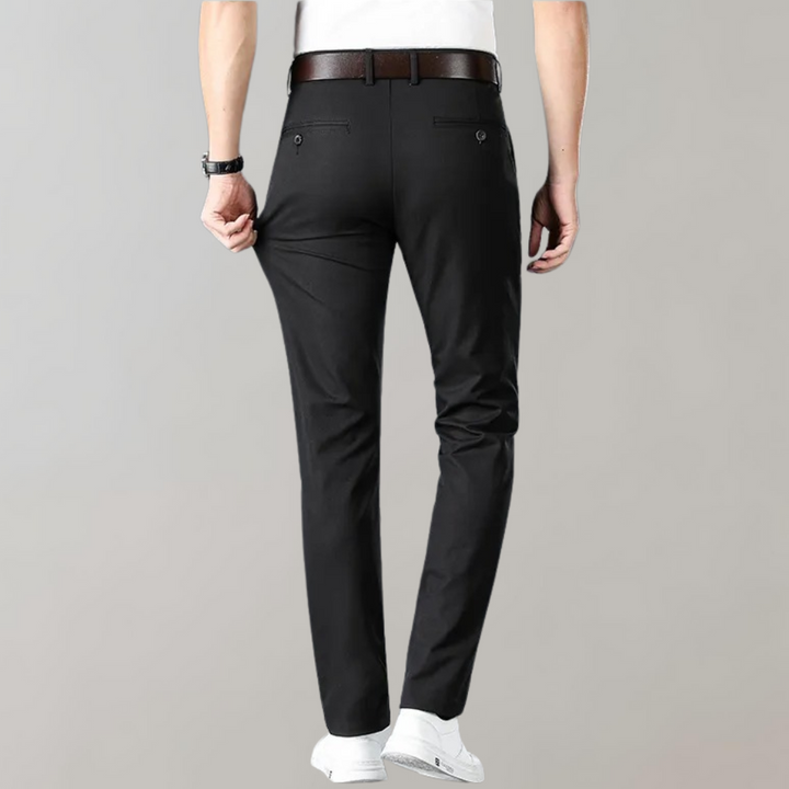 Konrad - Pantalon chino tendance à coupe étroite pour un style sans effort