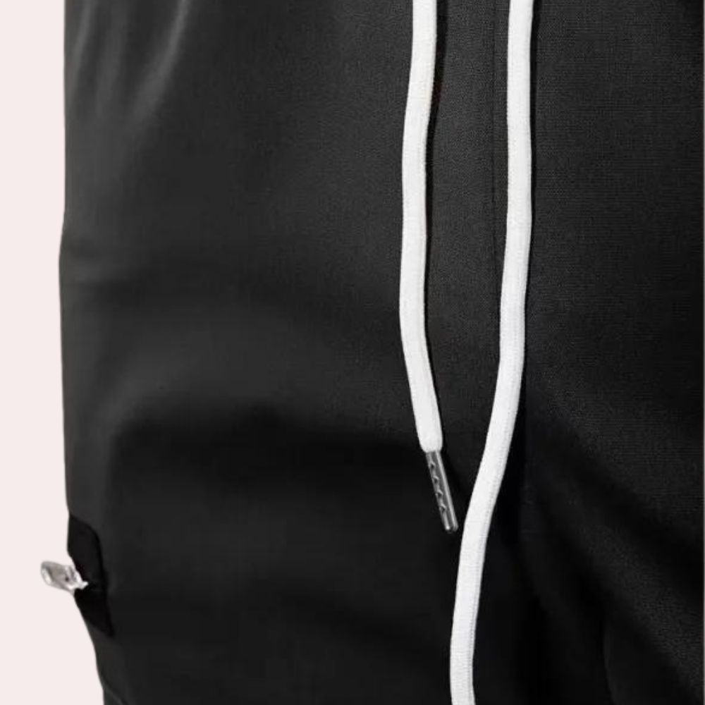 Des pantalons élégants pour l'homme moderne
