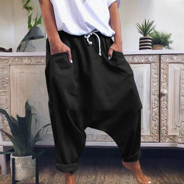Pantalon chic pour femmes par Edita : élégant et tendance