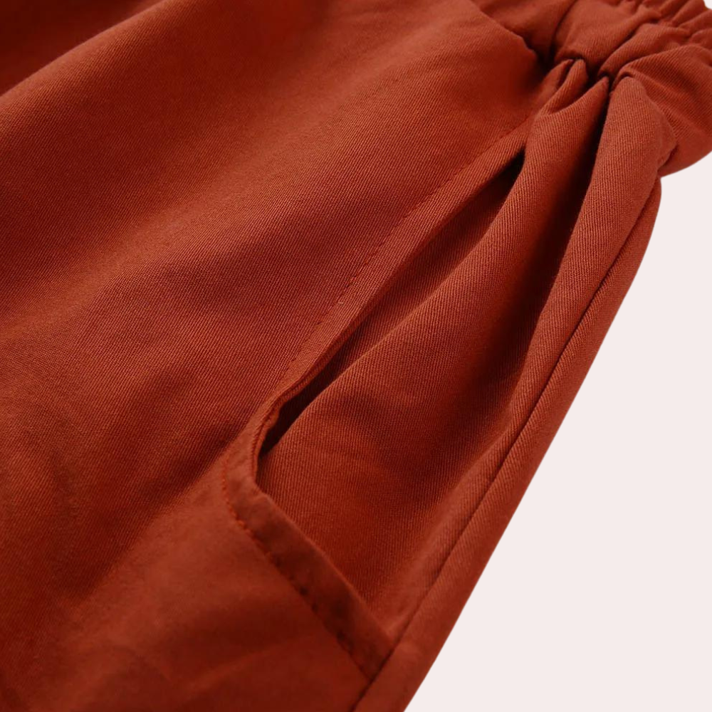 Pantalon chic pour femmes par Edita : élégant et tendance