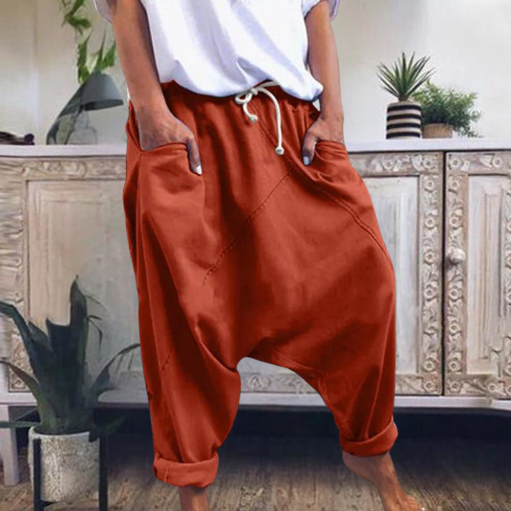 Pantalon chic pour femmes par Edita : élégant et tendance