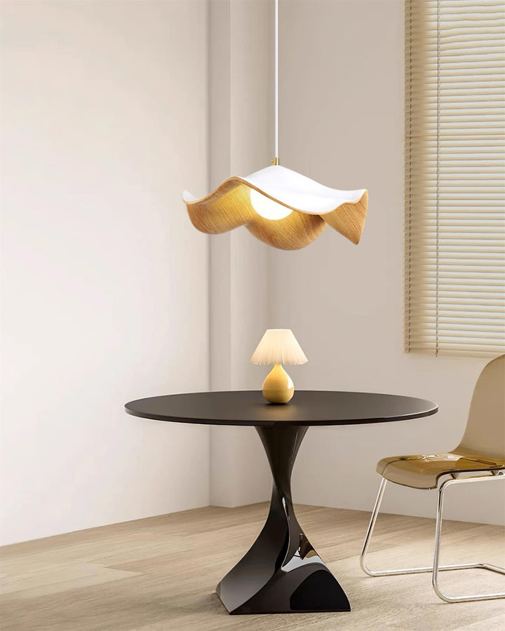 Lampe suspendue exclusive Casia pour un intérieur élégant