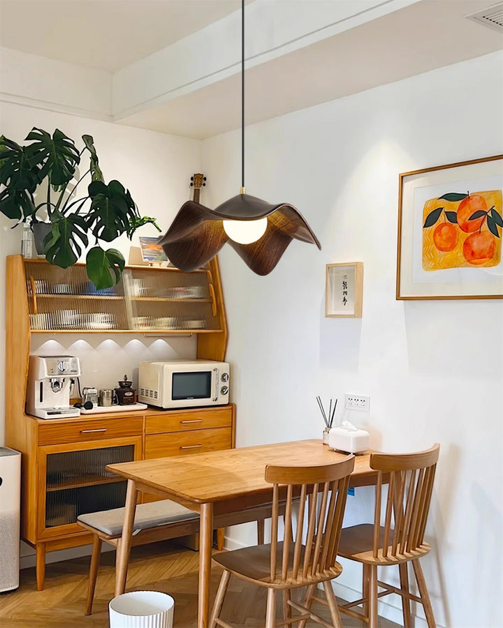 Lampe suspendue exclusive Casia pour un intérieur élégant