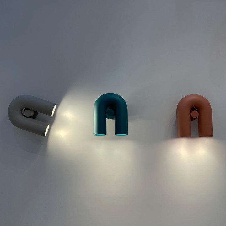 Charmante lampe murale en forme de cirque