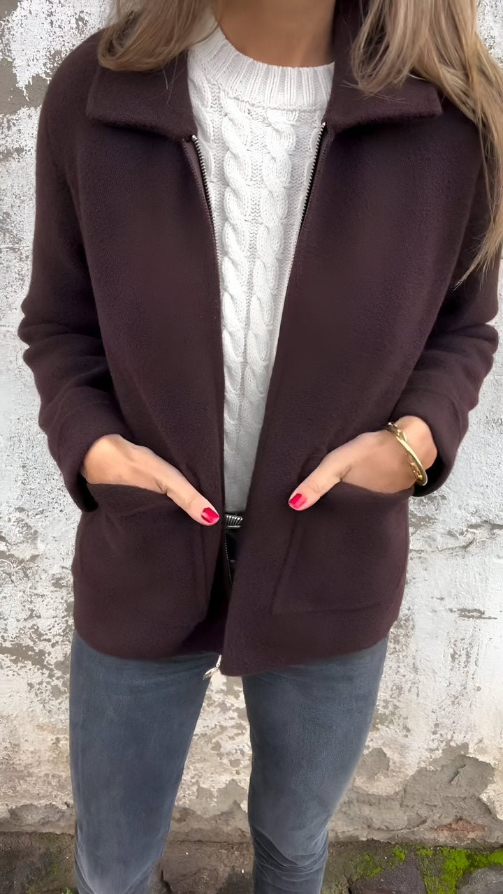 Chloé™ - Veste en Suède Élégante avec Col Revers