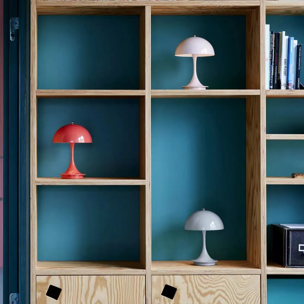 EclatéAura™ - Une lampe de table rechargeable magique pour une ambiance atmosphérique.
