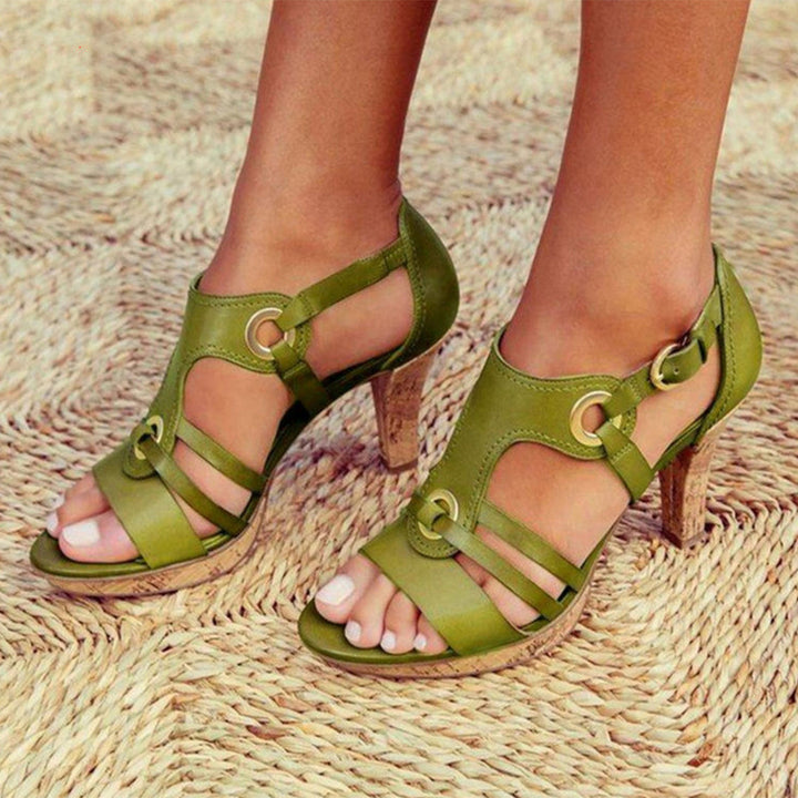 Sandales féminines élégantes à talons hauts - Collection Lisa