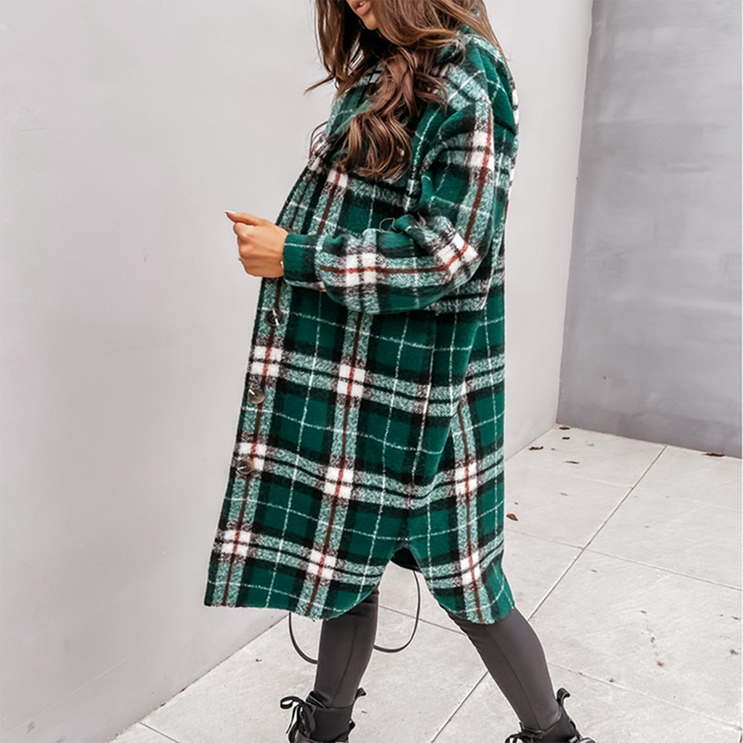 Zsuzsa | Blazer à carreaux tendance pour un look élégant