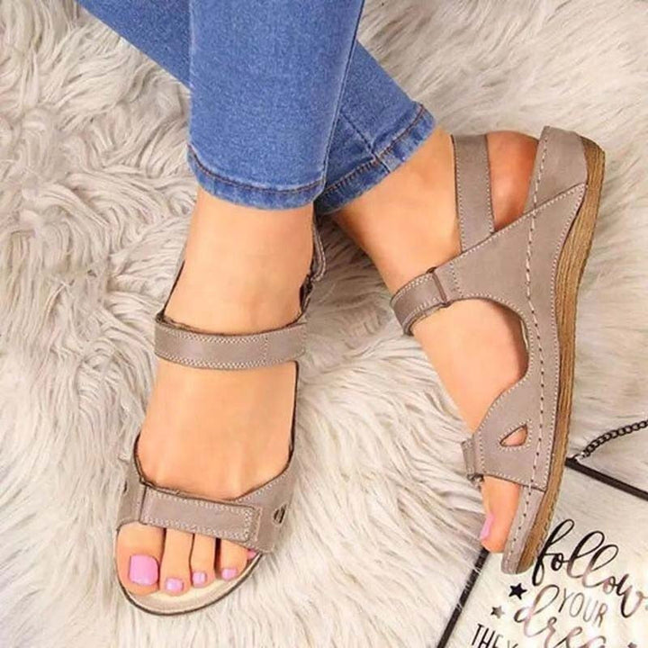 Ergonomische Bambi Sandalen voor Dames met Verstelbare Klittenbandsluiting