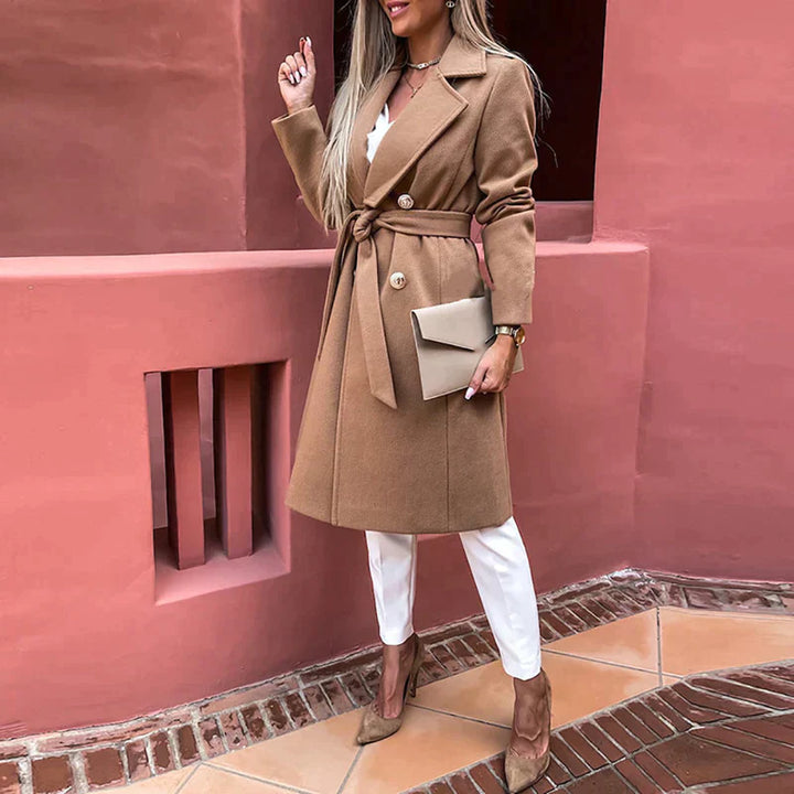 Mila | Veste longue élégante à doubles boutons et de couleur unie pour un look décontracté