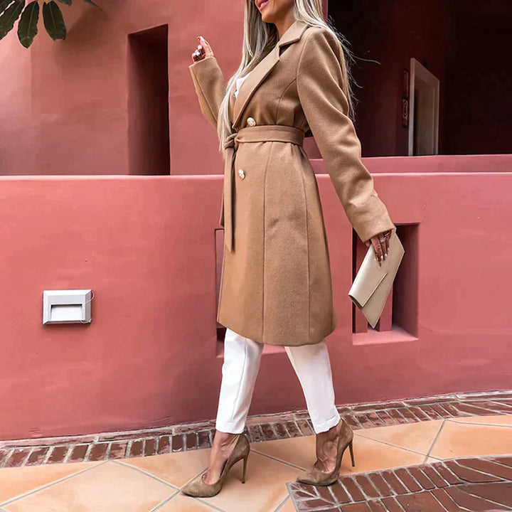 Mila | Veste longue élégante à doubles boutons et de couleur unie pour un look décontracté