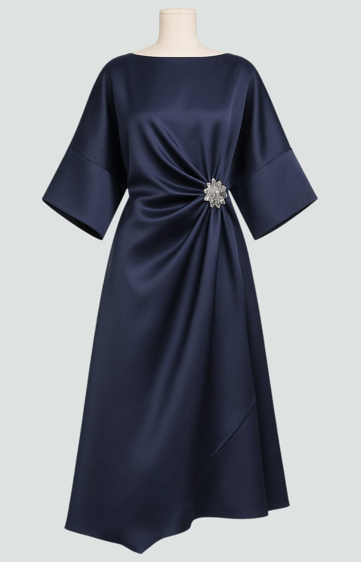 LD | Robe Longue Élégante en Satin – Style Chic et Sophistiqué