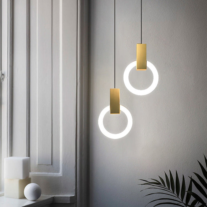 Elégante lampe pendante LED nordique