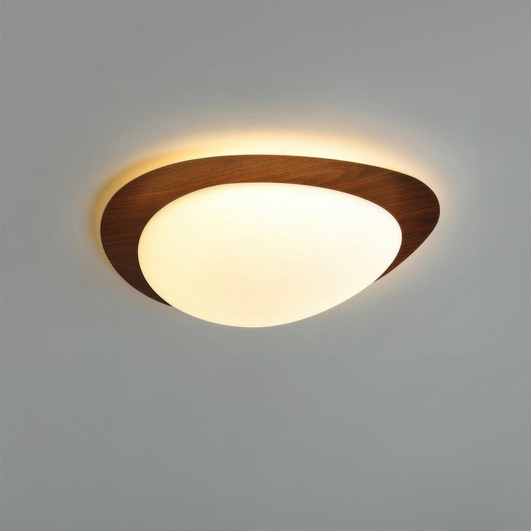 Plafonnier scandinave en bois avec texture de galets