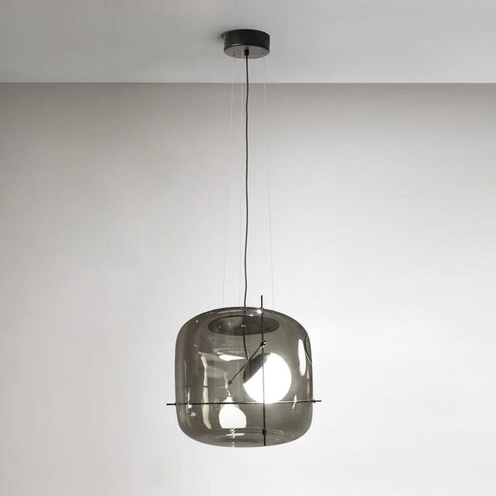 Lampe suspendue en verre pour un intérieur élégant