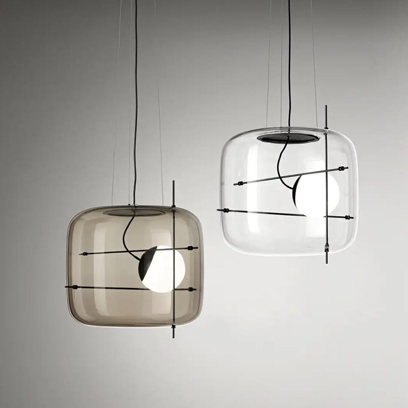 Lampe suspendue en verre pour un intérieur élégant