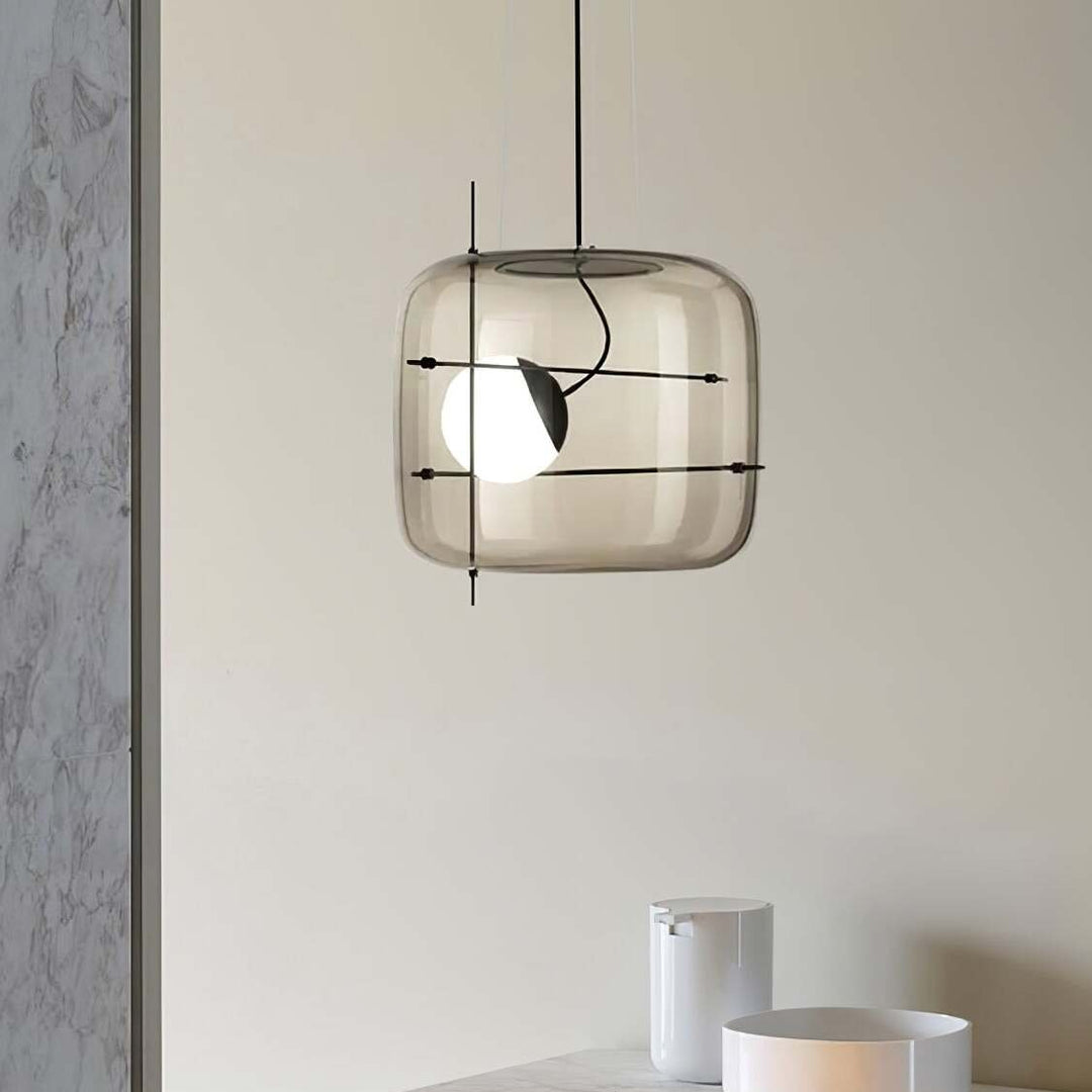 Lampe suspendue en verre pour un intérieur élégant