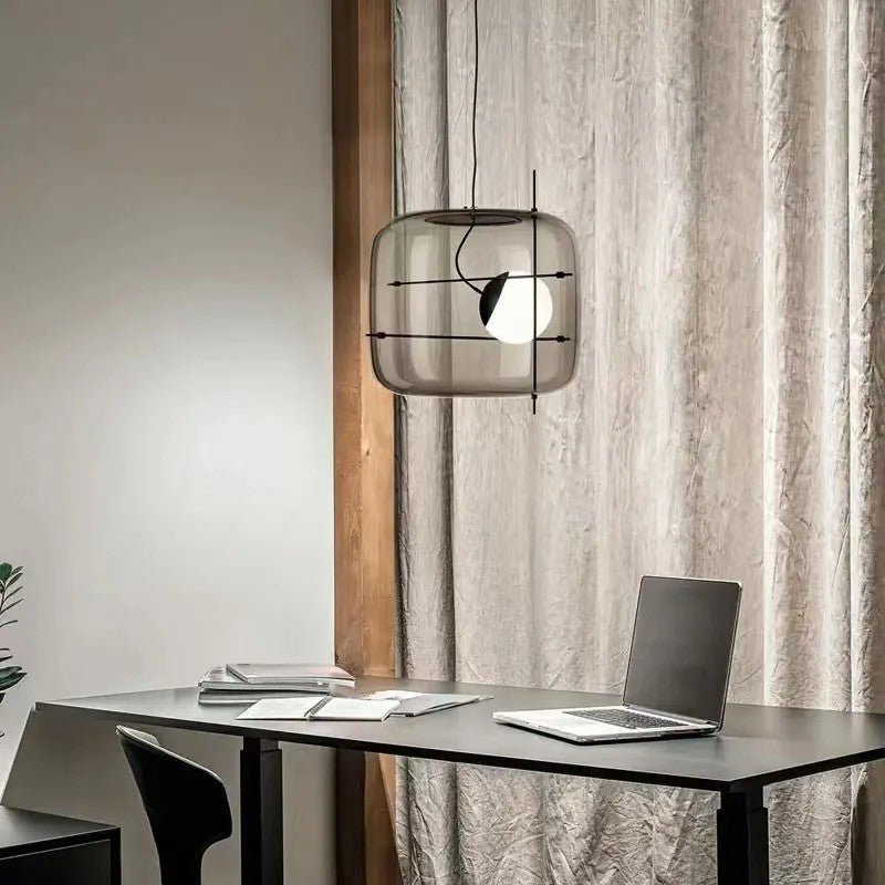 Lampe suspendue en verre pour un intérieur élégant