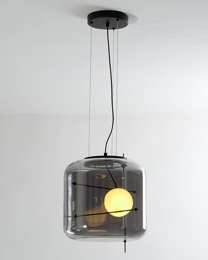 Lampe suspendue en verre pour un intérieur élégant