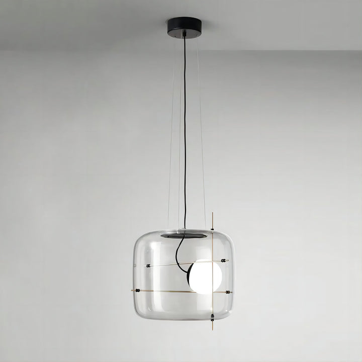Lampe suspendue en verre pour un intérieur élégant
