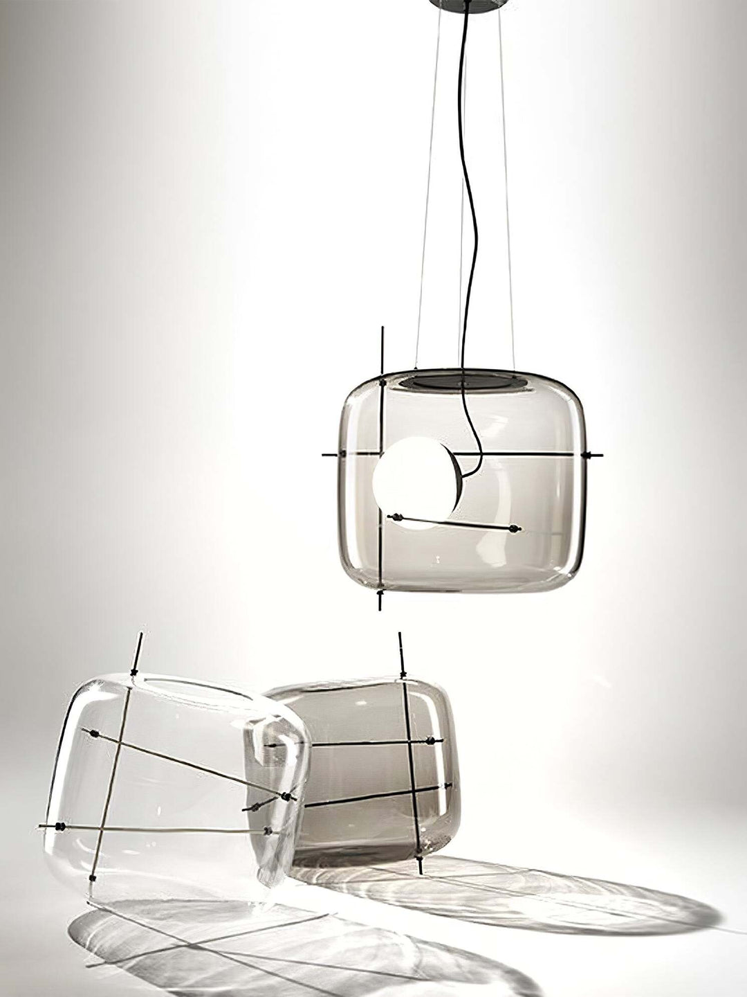 Lampe suspendue en verre pour un intérieur élégant