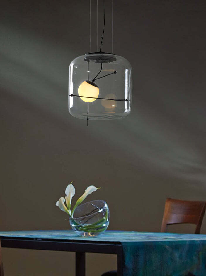 Lampe suspendue en verre pour un intérieur élégant