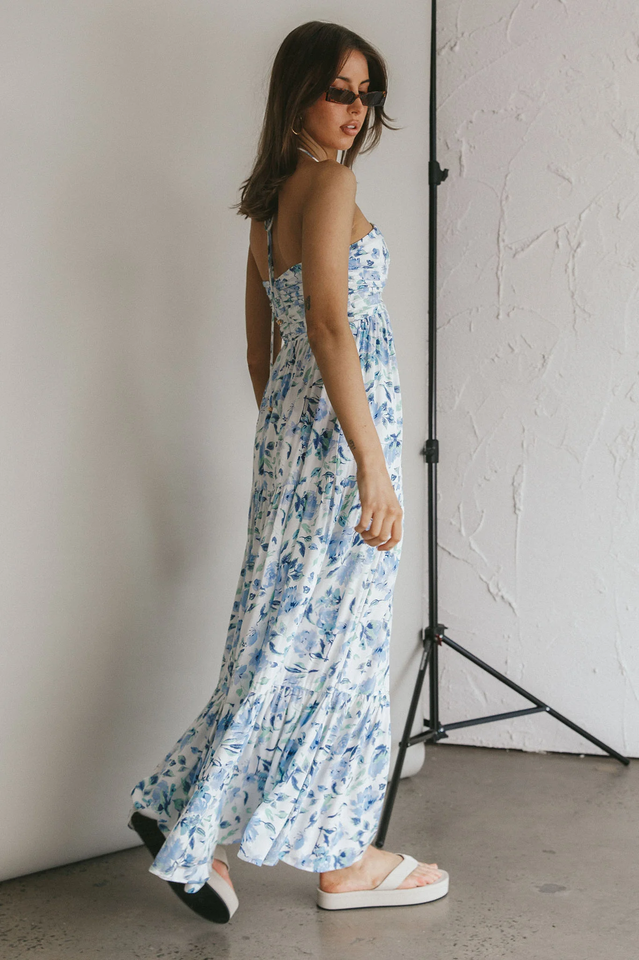 Sophie Robe Longue Dos Nu – Chic et Intemporelle