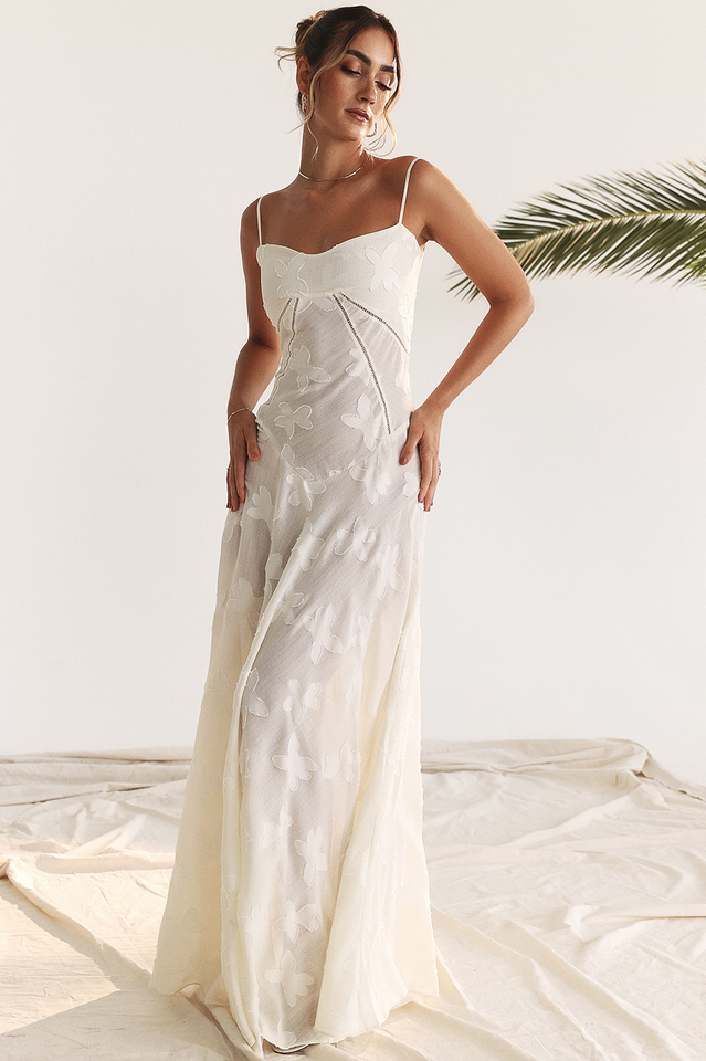 Manon Robe Longue Imprimée Noire – Style Rétro
