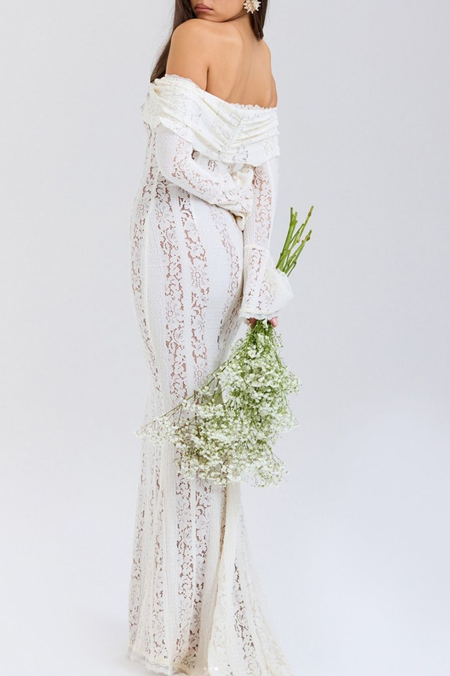 Élina Robe Longue Épaules Dénudées Dentelle Fleurie – Chic Romantique