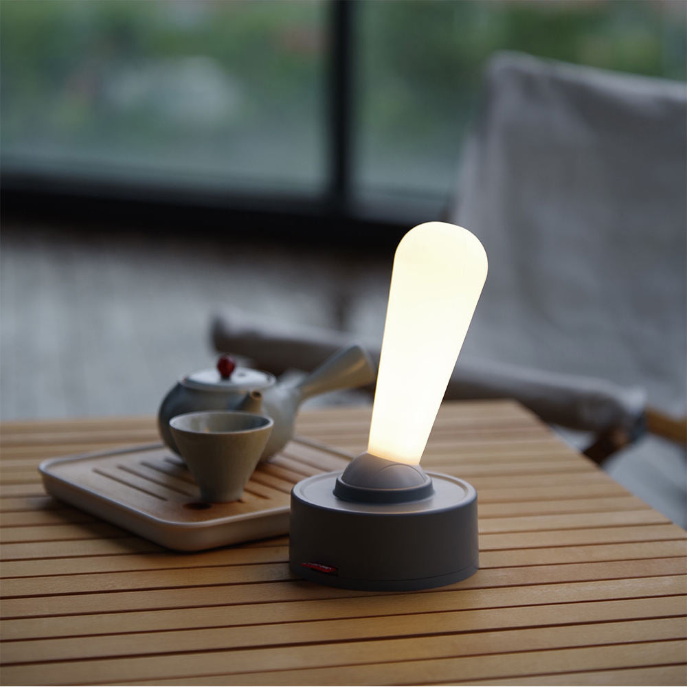 Lampe à poser vintage avec interrupteur à levier pratique