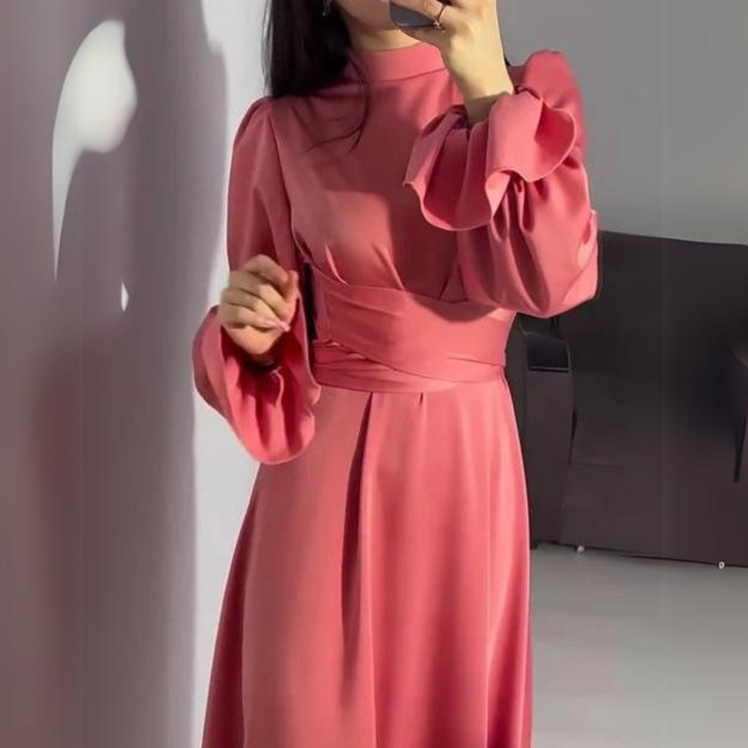 Miek | Luxury Silky Long Sleeve Dress for a Sophisticated Look (Robe de luxe à manches longues en soie pour un look sophistiqué)