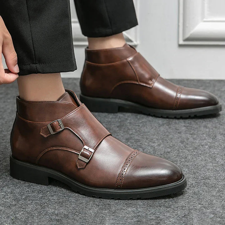 Darell | Bottes élégantes en cuir à double courroie de moine pour les amateurs de tendances modernes