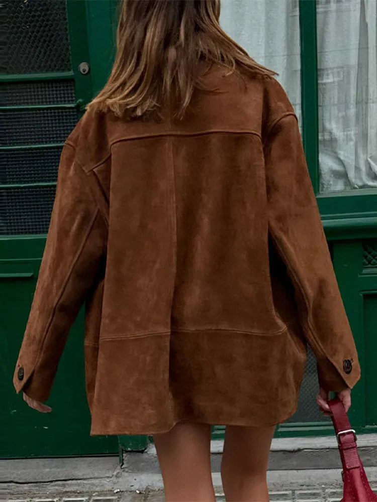 Manteau à col rétro intemporel de Shaina