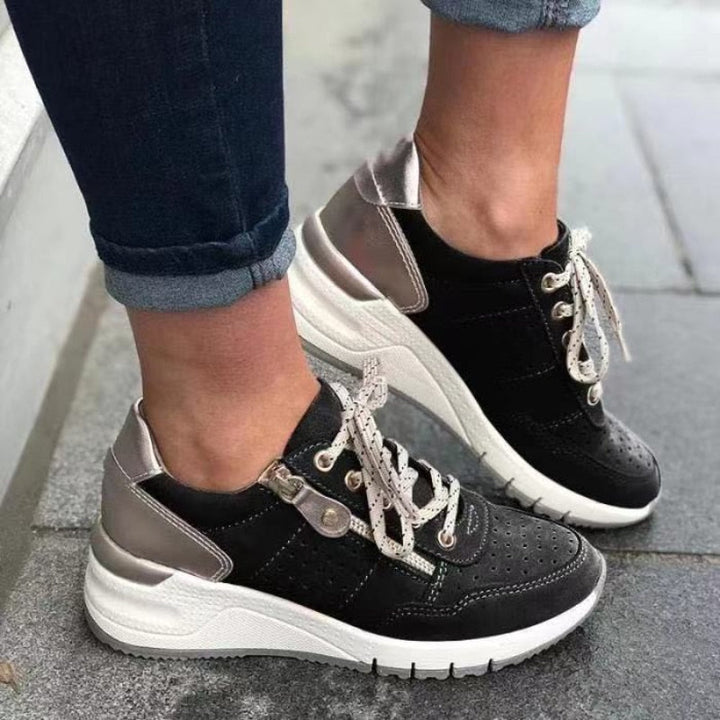 Evi | Élégante chaussure de sport pour femme avec un talon épais pour un look branché