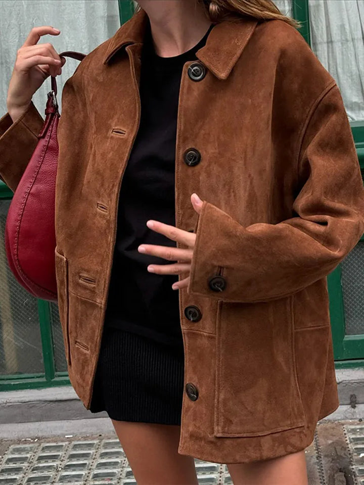 Manteau à col rétro intemporel de Shaina